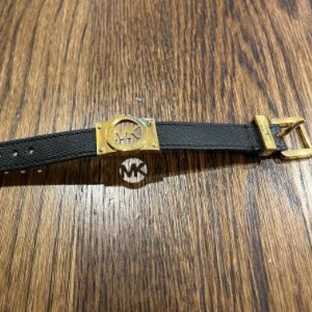 Michael Kors leather and gold bracelet